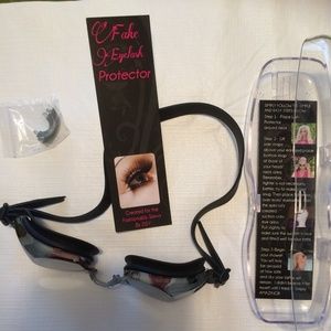 Fake Eyelash Protector Goggles